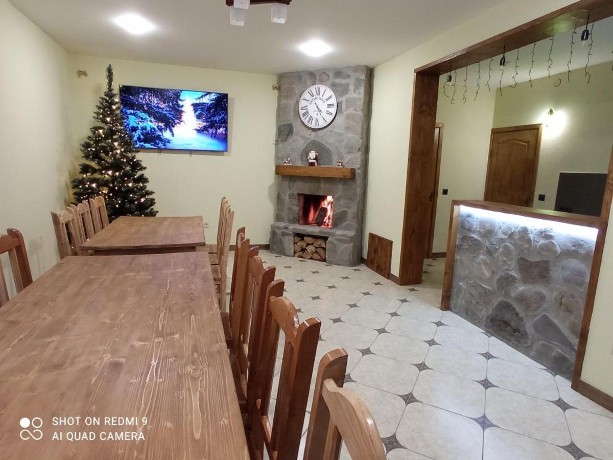 Кам'Яний Двір Mykulychyn Bagian luar foto